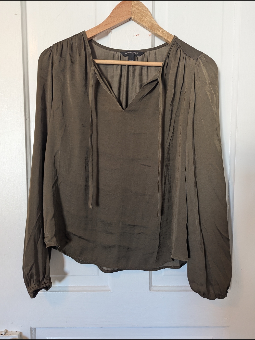 Banana Republic Olive Green Peasant-Style Blouse